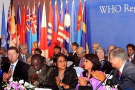 Una sesión de la conferencia regional de OMS (Fuente: VNA)