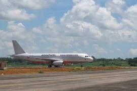 La aerolínea vietnamita Jetstar Pacific inauguró la ruta directa entre Ciudad Ho Chi Minh y Singapur (Fuente:VNA).