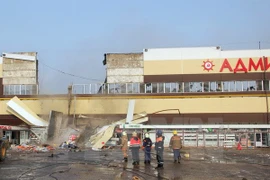 El centro comercial Admiral después del incendio (Fuent:AFP/VNA)