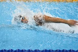 El nadador Lam Quang Nhat, de 16 años de edad, subió a lo más alto del podio en mil 500 metros de estilo libre con resultado de 15, 39.44 minutos (Fuente: VNA)