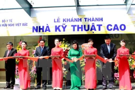 Acto de inauguración en el hospital Vietnam - Alemania (Fuente: VNA)