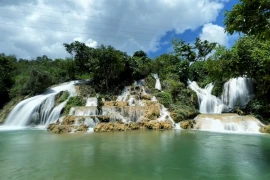 Belleza de la cascada de Ban Sam en provincia vietnamita de Cao Bang