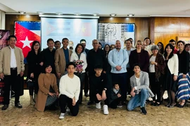 Las embajadas de Vietnam y Cuba en Argentina celebran el encuentro de amistad. (Fuente: VNA)