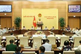 La 34 reunión del Comité Permanente de la Asamblea Nacional de Vietnam. (Fuente: VNA)