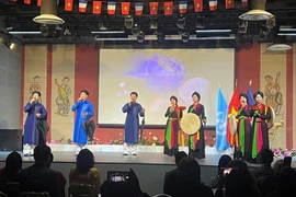 En el evento (Fuente: baovanhoa.vn)