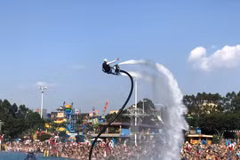 Se efectuarán las buenas actuaciones de motores en agua Jetski
