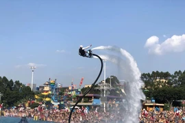 Se efectuarán las buenas actuaciones de motores en agua Jetski