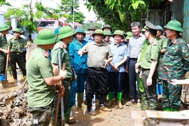 El primer ministro Pham Minh Chinh visita la provincia de Yen Bai. (Fuente: VNA)