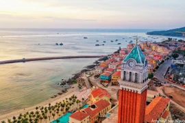 Vietnam busca promover desarrollo de ciudades turísticas