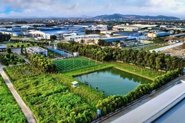 Discuten perspectivas de desarrollo de comercio verde en Vietnam
