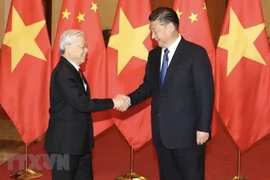Vietnam y China por profundizar nexos de asociación estratégica integral
