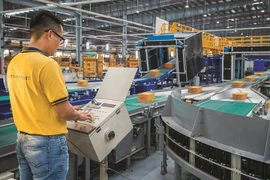 Florecen actividades del mercado postal en Vietnam