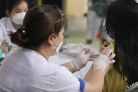 Destacan éxito de diplomacia de vacunas de Vietnam