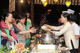 (Televisión) El consumo de alimentos vegetarianos – costumbre popular durante el Festival de Vu Lan