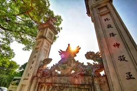 El cuarteto de protectores de Hanoi