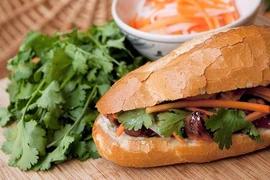 (Video) Banh Mi, el emparedado de Vietnam que conquista a los japoneses
