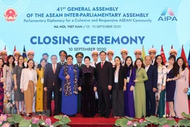Ceremonia de clausura de AIPA 41