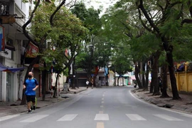 La vida de los hanoienses en el primer día de distanciamiento social
