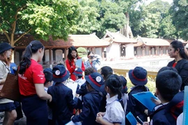 Recuperan el turismo de Hanoi tras el control de COVID-19