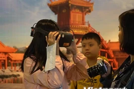Recreación de patrimonio arquitectónico en 3D atrae a turistas en Hanoi