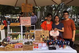 Mercado de pueblo pesquero adquiere popularidad en la ciudad antigua de Hoi An 