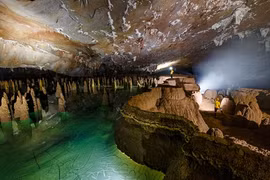 (Televisión) Festival de Cuevas de Quang Binh cuenta misterios infinitos 