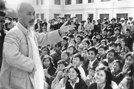 Era de Ho Chi Minh, la más brillante en la historia de la nación vietnamita