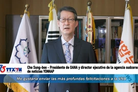 Director ejecutivo de la agencia surcoreana de noticias YONHAP envía congratulaciones a la VNA