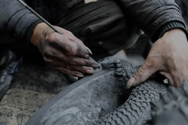 Promueven en Vietnam arte escultórico de carbón