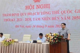 Primer Ministro de Vietnam orienta tareas para planificación nacional