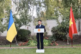 Intensifican cooperación entre localidades de Vietnam y Ucrania