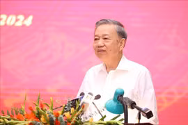 El secretario general del Comité Central del Partido Comunista y presidente de Vietnam, To Lam, habla en el evento. (Fuente:VNA)