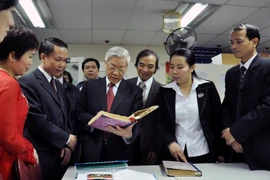 Especial afecto del Secretario General Nguyen Phu Trong a la prensa revolucionaria vietnamita
