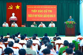 El primer ministro Pham Minh Chinh habla en el evento. (Fuente:VNA)