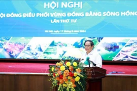 El primer ministro de Vietnam, Pham Minh Chinh, habla en el evento. (Fuente:VNA)