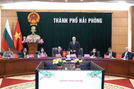 El presidente de Bulgaria, Rumen Radev, habla en el encuentro. (Fuente: VNA)