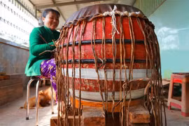 [Foto] Binh An, aldea de oficio tradicional de fabricación de tambores