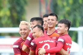 [Foto] Selección vietnamita lista para enfrentar a los once tailandeses 