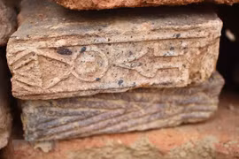 [Foto] Anuncian excavación de una antigua tumba de ladrillo en Ninh Binh