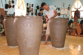 [Fotos] Ninh Thuan: nuevos productos cerámicos de la aldea de oficio tradicional Bau Truc 
