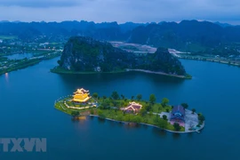 [Foto] Antigua capital imperial Ninh Binh de noche