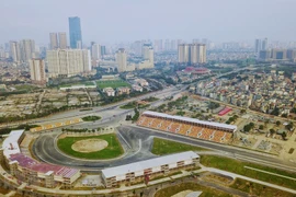 [Foto] Autódromo de Fórmula 1 en Hanoi víspera de inauguración