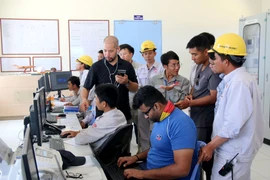 [Fotos] Binh Thuan explota potencial de energía solar