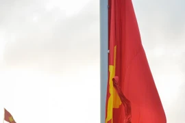 [Foto] Ceremonia de izamiento de la banda en Día de la Independencia
