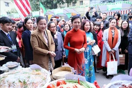 El Festival Internacional de Gastronomía 2024 se inaugura en la zona diplomática en Hanoi (Fuente: VNA)