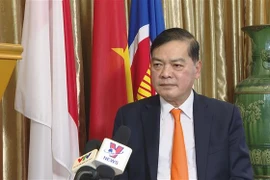 El embajador de Hanoi en Singapur, Mai Phuoc Dung (Fuente: VNA)