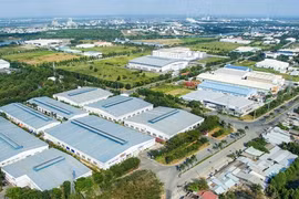Quang Ninh insta a inversores a cumplir hoja de ruta