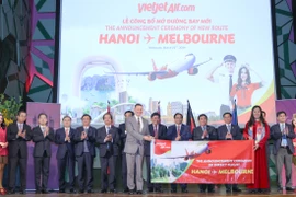 Vietjet anuncia la ruta aérea que conecta Hanoi - Melbourne en presencia del primer ministro Pham Minh Chinh. (Fuente: Vietjet)