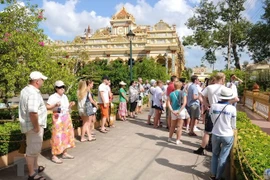 Vietnam es una estrella emergente del turismo sudesteasiático, dice prensa indonesia 