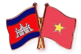 Delegación de Seguridad Pública de Vietnam realiza visita a Camboya